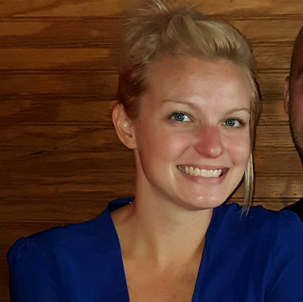 Meet your Posher, Alyssa